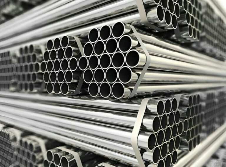 the role of carbon in stainless steel